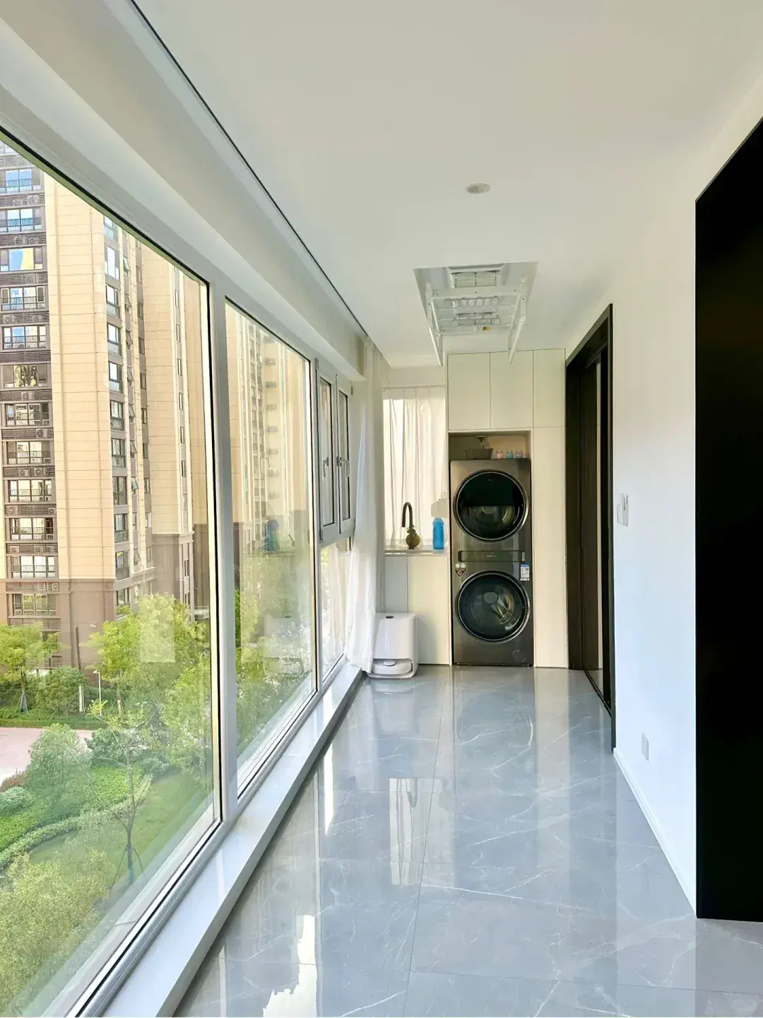 Panoramic fixed-window combination reference 07