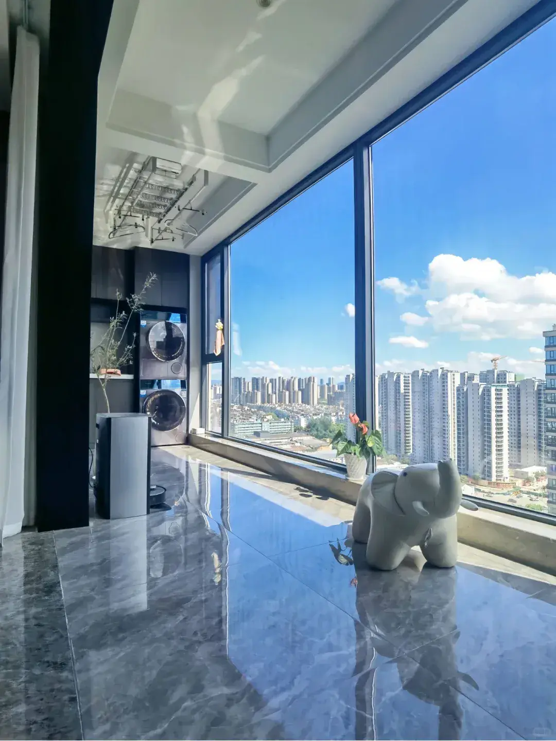 Panoramic fixed-window combination reference 08